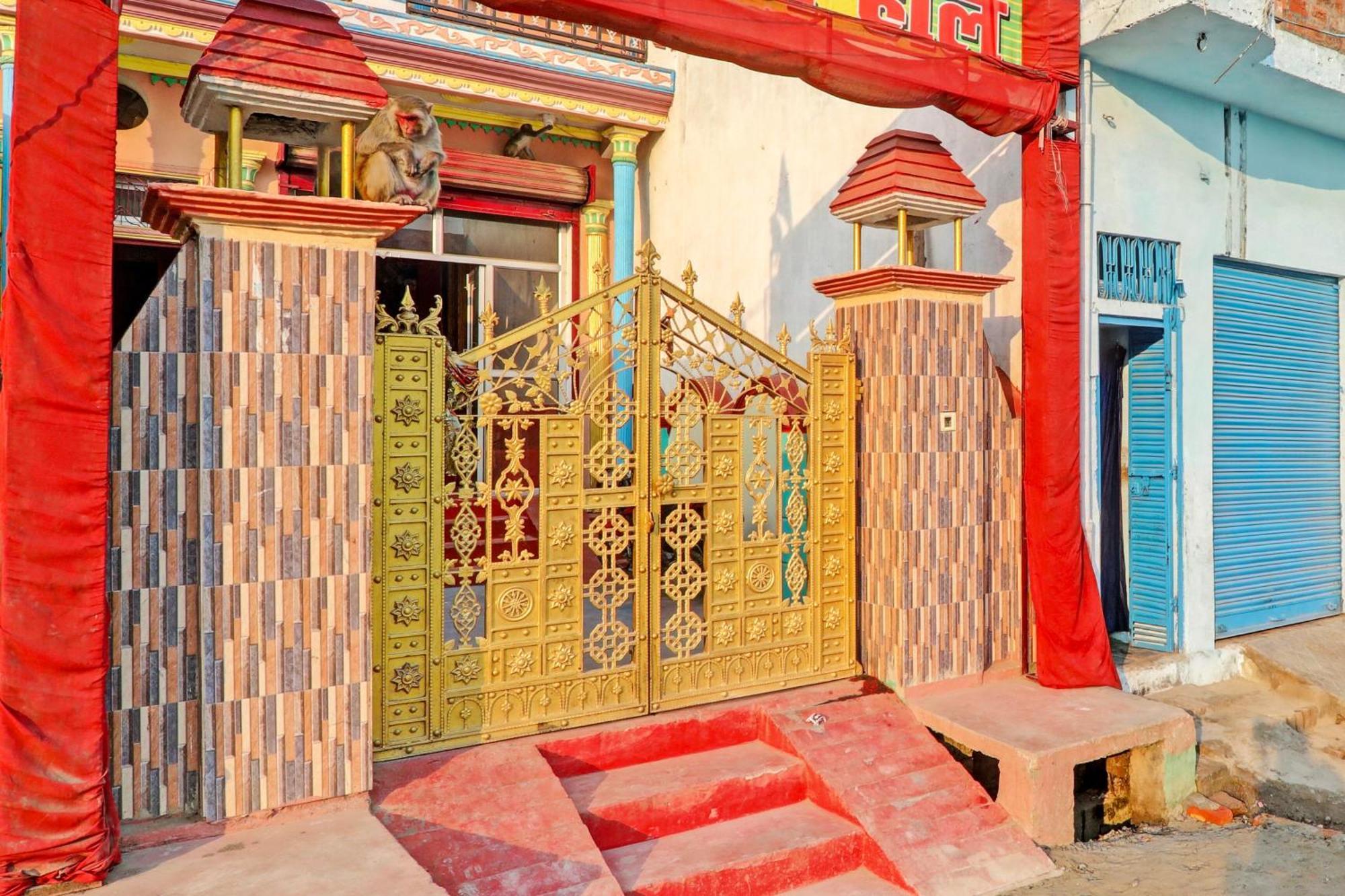 Hotel O Home Om Marriage Hall Ayodhya Екстериор снимка